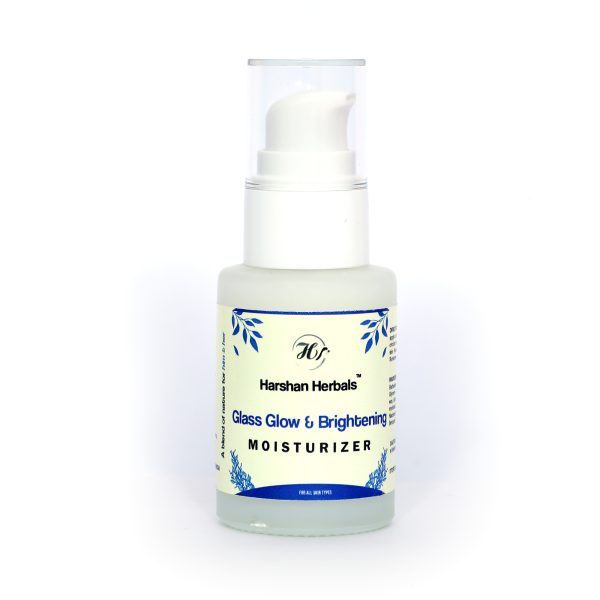 GLASS GLOW & BRIGHTENING MOISTURIZER (30 GM)